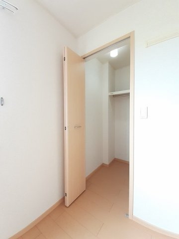 リアフラント　Ⅱの収納