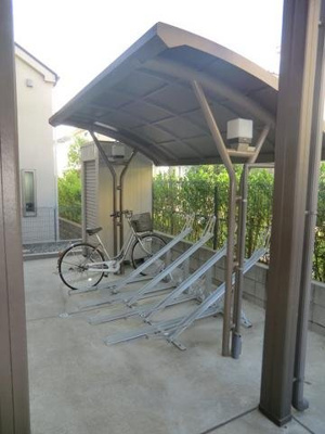 【その他共用部分】 | メゾン義 | 自転車置き場