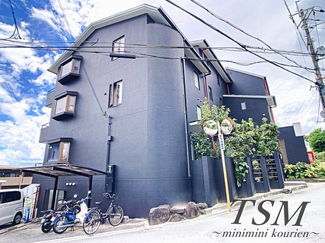 ヴィラ岡山手の外観