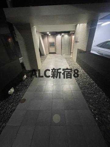 エクセリア渋谷富ヶ谷のエントランス