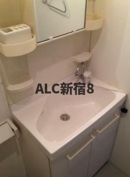 エクセリア渋谷富ヶ谷の洗面所