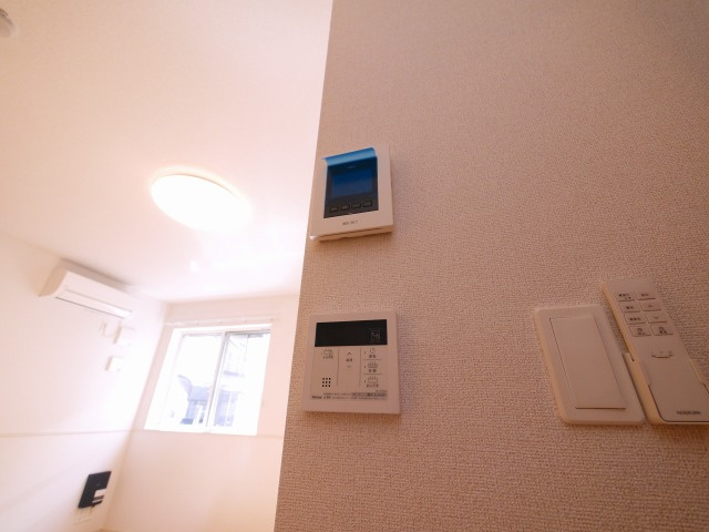 ミエティトゥーラのセキュリティ|お顔が見えるモニター付きインターホンもございます。