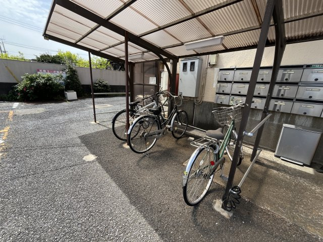 杉崎コーポラスのその他共用部分|自転車置き場です