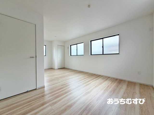 春日井市下条町3期(全2棟)の洋室