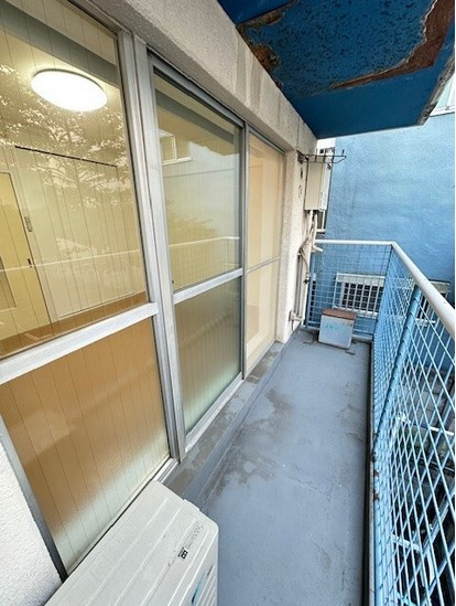 【バルコニー】