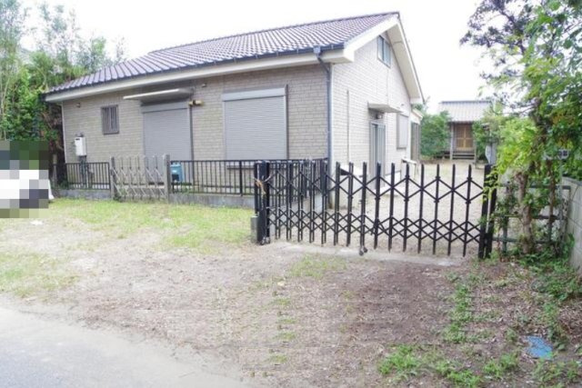 山武郡九十九里町真亀　中古戸建の外観|敷地約300坪 ダイワハウス施工軽量鉄骨6SLDK+別棟４K平屋+トレーラーハウス 海まで徒歩約6分