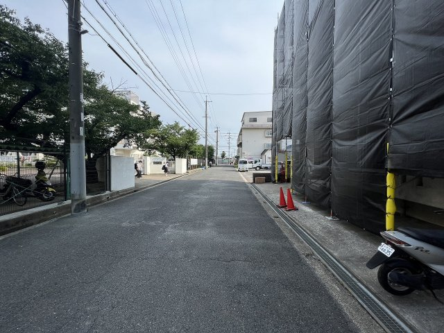 西町ハイツの周辺