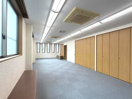 上京区五辻町事務所の内装