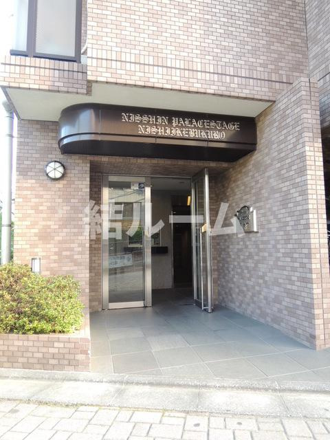 豊島区西池袋２丁目の賃貸マンションのエントランス
