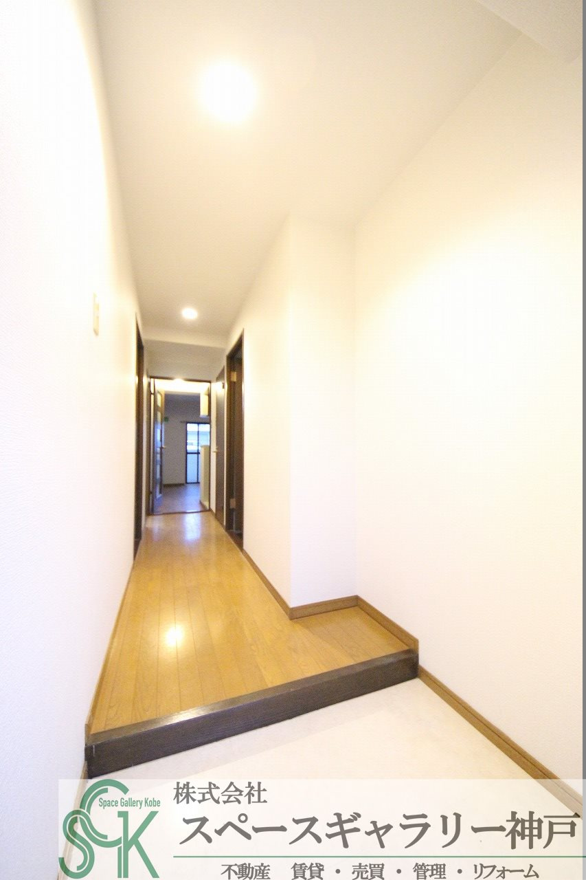 エスポワール西神戸の玄関|※お部屋により仕様が異なる場合があります※