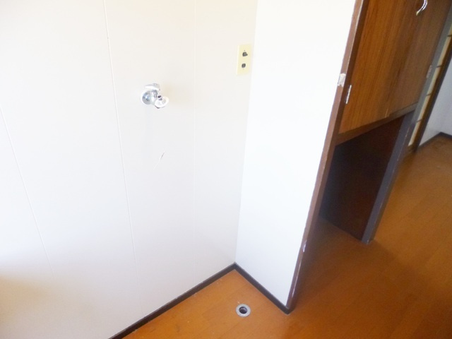 池田コーポの設備|洗濯機置場です☆