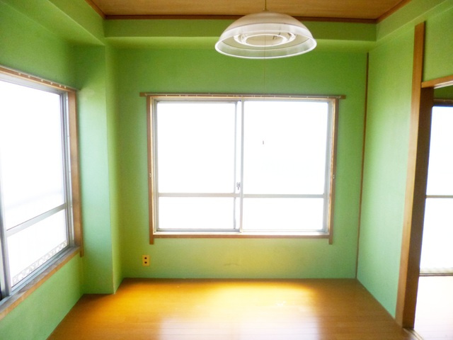 池田コーポの寝室|洋室4.5帖です☆