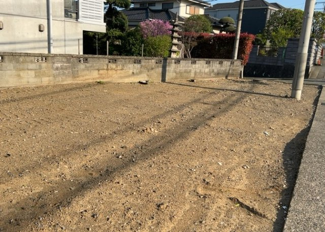 【外観】 | 販売されている全ての土地が、宅地用の土地であるとは限りません。都市計画法に基づき、基本的に住宅を建てることができるのは土地計画区であることに加え、市街化区域として定められている地域のみとなっています。