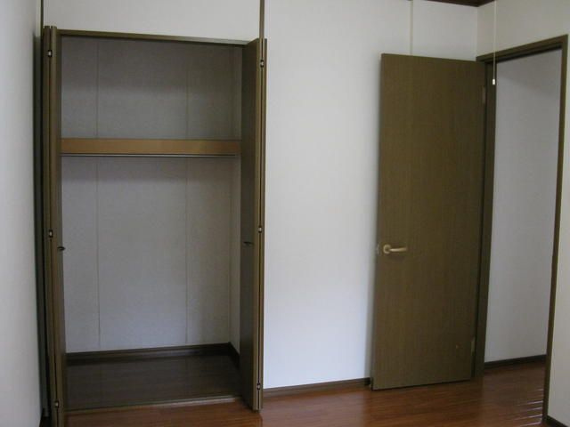 プライムコート鷹の台の収納