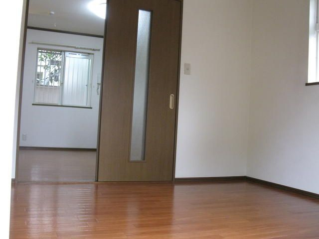 プライムコート鷹の台の寝室