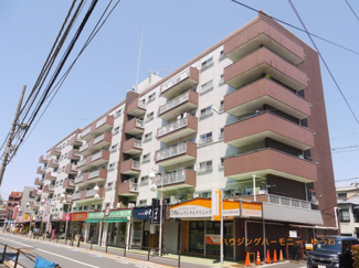【外観】 | 穏やかな風と陽光を導き、プライバシーに配慮された設計プランを採用し、居住性を一段と心地よいものにしています。