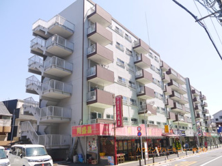【外観】 | 住む人を映し出す洗練された佇まいは、いつまでも輝き続けながらいつしか街の風景に溶け込んでいきます。