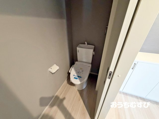 春日井市下条町3期(全2棟)のトイレ