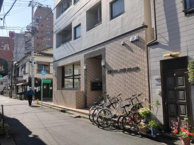 浅草ダイカンプラザ天仁ビルの外観