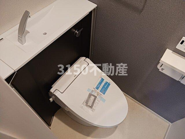 ロング　ボワ　シュドのトイレ|清潔感のあるトイレです