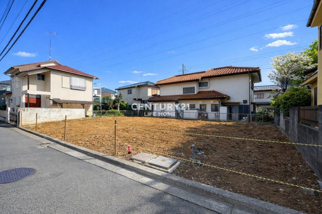 【前面道路含む現地写真】 | グリーンライン「北山田」条件なし土地 | 前面道路含む現地写真です