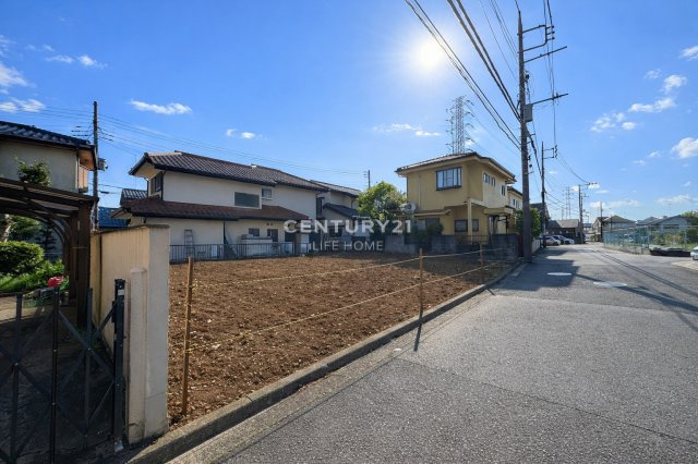 【前面道路含む現地写真】 | グリーンライン「北山田」条件なし土地 | 前面道路含む現地写真です