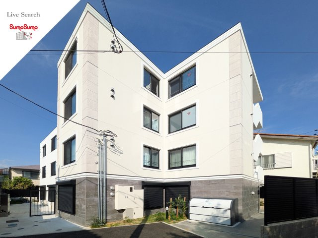 OAK VILLA三軒茶屋の外観
