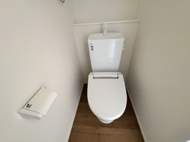 熊本市南区上ノ郷１丁目の新築一戸建のトイレ|2F