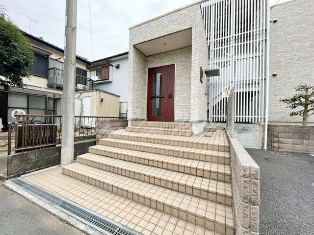 茅ヶ崎市香川５丁目のアパートの外観