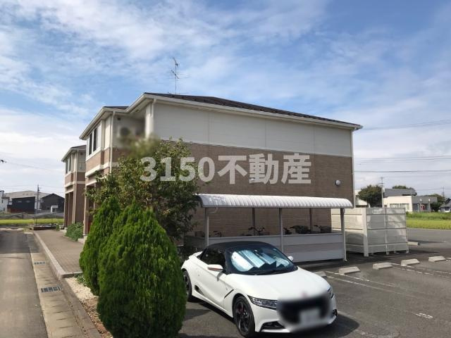 メゾンセレストＢの駐車場|外観写真（昼）