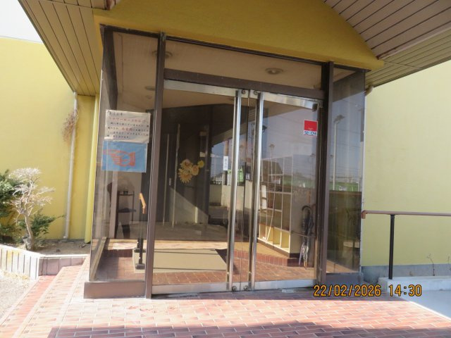 　津市河芸町上野　デイサービスセンターのエントランス