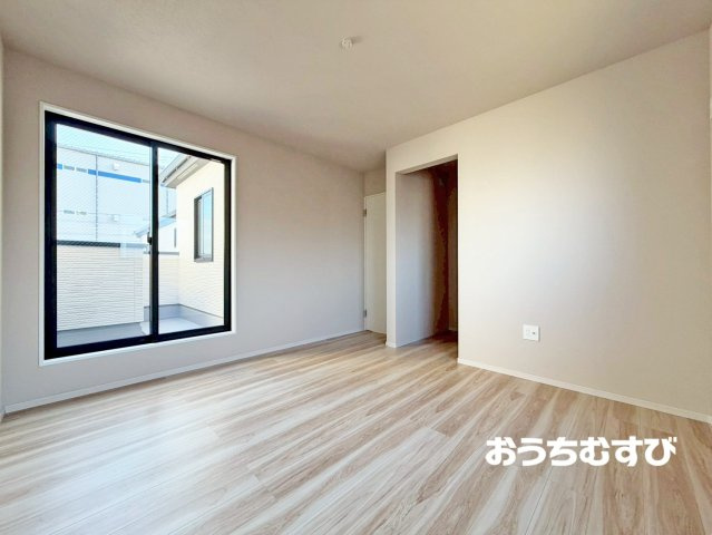 春日井市弥生町2期(全2棟）の洋室