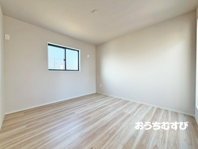 春日井市弥生町2期(全2棟）の洋室