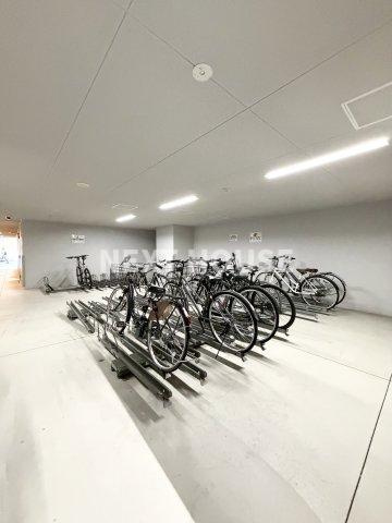 プライムアーバン御堂筋本町の周辺