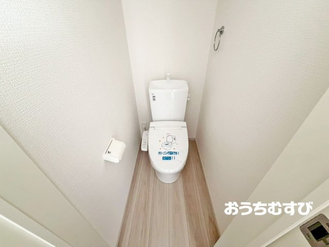 春日井市弥生町2期(全2棟）のトイレ