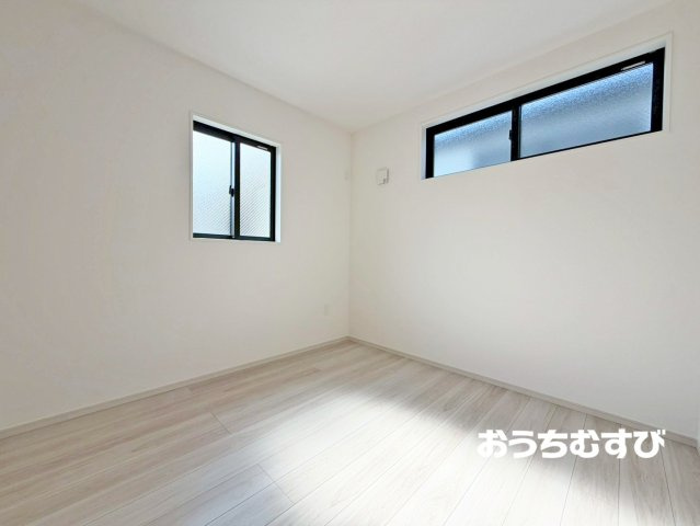 春日井市弥生町2期(全2棟）の洋室