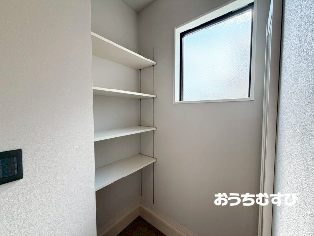 春日井市弥生町2期(全2棟）の収納