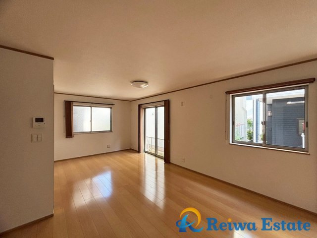中古戸建　茅ヶ崎市菱沼2丁目の居間・リビング