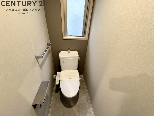 ゆったり落ち着けるトイレです。