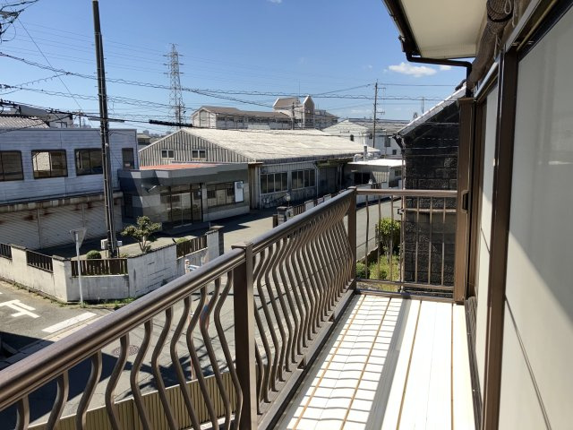 浜松市中央区丸塚町　中古戸建のバルコニー