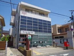 稲城長沼郵便局まで455m