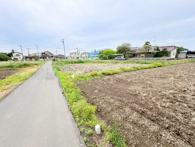 川越市南田島　建築条件なし売地　JR川越線『南古谷駅』徒歩19分　【牛子小学区】の前面道路含む現地写真