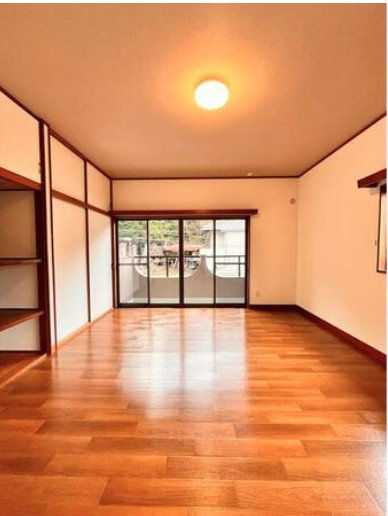 【洋室】 | 駿東郡清水町徳倉 中古住宅 XH06144 | 清水町徳倉　2F洋室10帖　リフォ－ム後