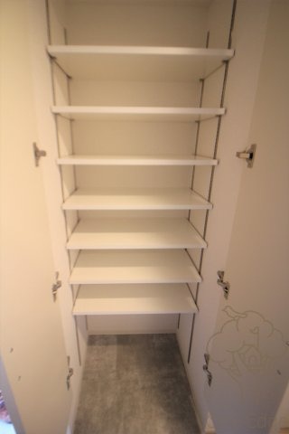 セレニテ三国プリエの玄関