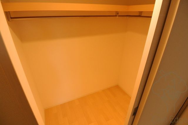 HS梅田EASTの収納