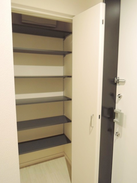 Ｇｒｅｅｎ　Ｆｏｒｅｓｔの玄関|★シューズＢＯＸ★