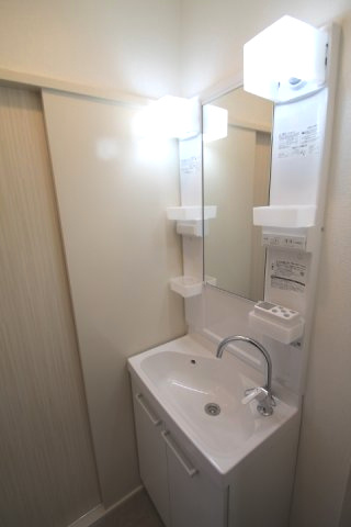 【独立洗面台】