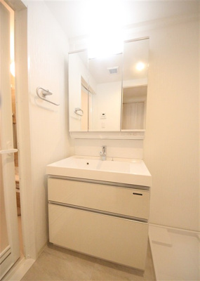 【洗面所】 | Vinoプレジオ本町