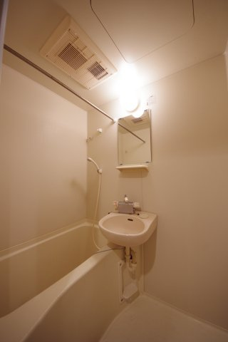 【浴室】