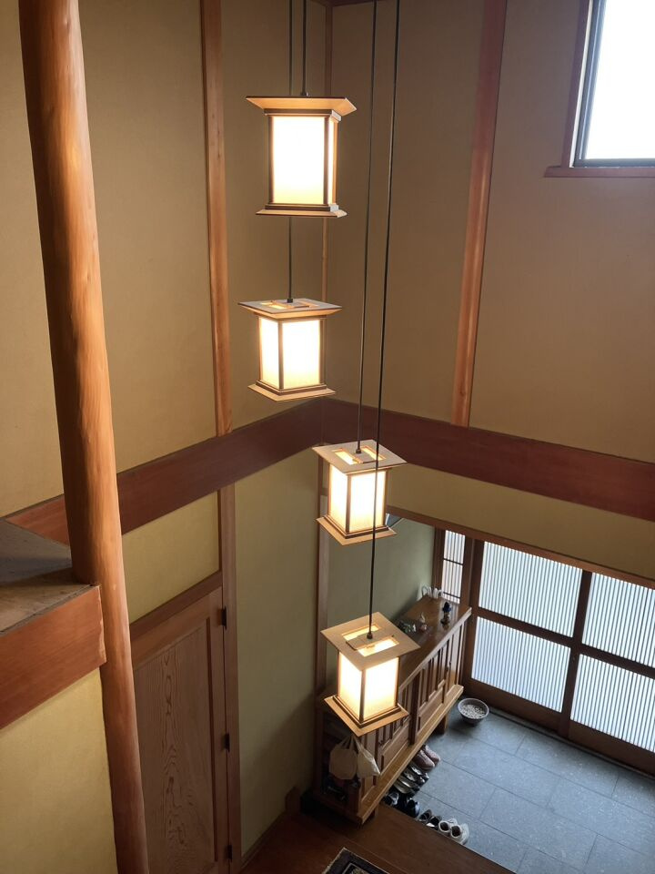 姫路市田寺　中古戸建の内装|明るい色調の室内です